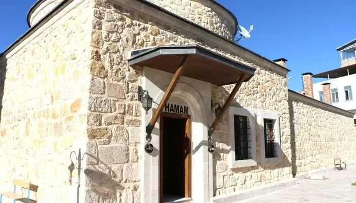 Tarihi Çarşı Hamamı
